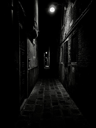 7F199F8A-EF6D-42AA-8037-85A0B9219C1A_1_201_a