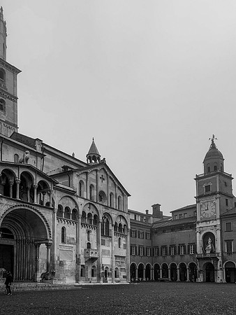 7CFEBB42-54E3-45AB-A958-B66800248331