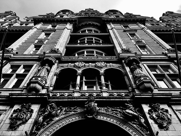 NequinTimo_London_1