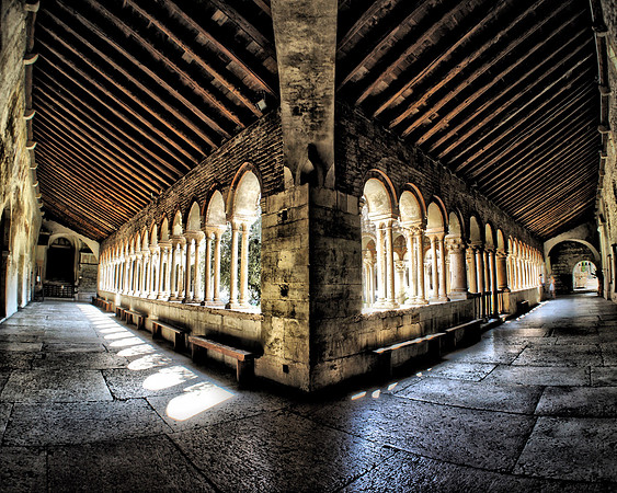 SimplyHDR1083841490